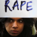 Bé gái 7 tuổi bị cưỡng hiếp gây biểu tình bạo lực