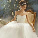 10 chiếc váy cưới công chúa cho cô dâu xinh đẹp