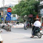Hà Nội xử biển báo giao thông ’bẫy’ phương tiện