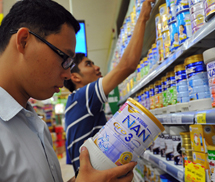 Bộ Tài chính học Petrolimex dỗi hờn giá sữa