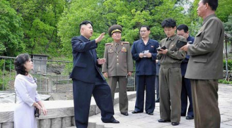 Kim Jong-un sa thải gần một nửa quan chức cao cấp