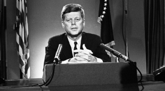 Ai đánh cắp bộ não của Tổng thống John F. Kennedy?