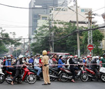 Rửa oan tham nhũng cho Cảnh sát giao thông