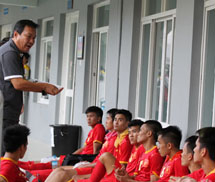 SEA Games 27: U23 Việt Nam liên tục bị chơi đểu?