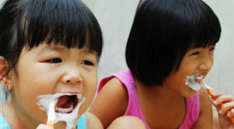Mẹ Sóc chia sẻ cách giúp con tự giác đánh răng