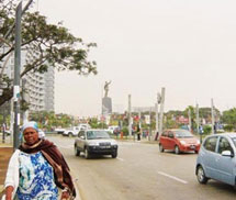 Đại lộ đẹp nhất Angola mang tên chủ tịch Hồ Chí Minh