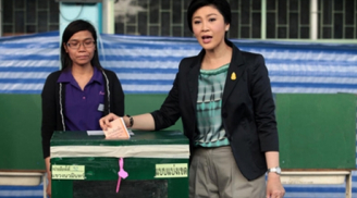 Bầu cử tại Thái Lan: Thủ tướng bỏ phiếu nhầm