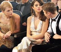 Vì yêu Justin Bieber, Selena Gomez mất cả gia đình lẫn Taylor Swift