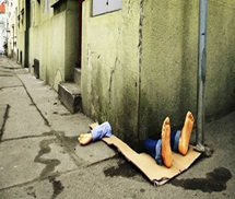Hiện thực xã hội được 'lột trần' bởi nghệ thuật đường phố