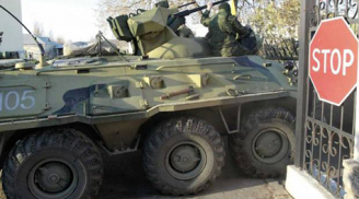 Quân Nga đột kích các căn cứ Crimea, nguy cơ chiến tranh 'gia tăng'