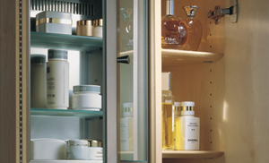 Có nên để mỹ phẩm trong tủ lạnh?