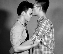 Hot với clip 'first kiss' phiên bản Việt ủng hộ người đồng tính