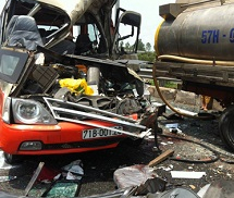 Tai nạn thảm khốc trên đường cao tốc, 4 người thiệt mạng