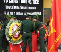 Truy điệu 2 chiến sĩ hi sinh tại cửa khẩu Bắc Phong Sinh