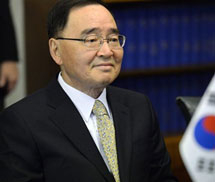 Thủ tướng Hàn Quốc nhận lỗi, xin từ chức sau vụ chìm phà Sewol
