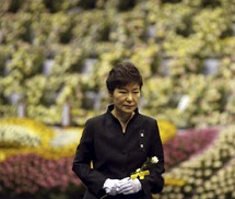 Tổng thống Hàn Quốc xin lỗi nhân dân vụ chìm phà Sewol