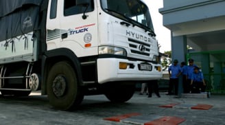 Phó Thủ tướng yêu cầu quản lý chặt xe quá trọng tải