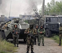 Binh lính Ukraine bao vây khu vực miền Đông