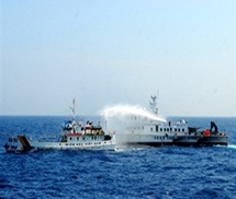 Xuất hiện nhiều tàu TQ hình thù quái dị ngoài Biển Đông
