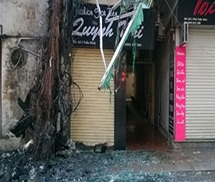 Cháy cột điện, cửa hàng quần áo thiệt hại 700 triệu đồng