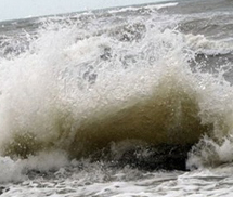 Bão đầu tiên trong mùa mưa giật cấp 10 trên biển Đông