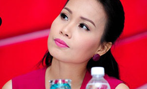 Giọng hát Việt nhí 2014: Cẩm Ly rơi nước mắt vì thí sinh 12 tuổi