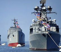3 tàu khủng của Nga cập cảng Cam Ranh