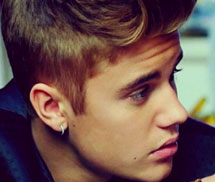 Justin Bieber dùng tiền 'bịt miệng' 2 fan nữ 'dính' bầu với mình