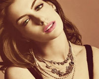 Nghe Anne Hathaway tiết lộ 5 bí kíp làm đẹp siêu đơn giản