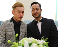 Cận cảnh vẻ 'đẹp trai' ngời ngời của đôi đồng tính đầu tiên kết hôn ở Việt Nam