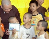 Siết chặt quản lý nuôi nhận trẻ tại chùa Bồ Đề