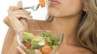 7 cách ăn uống phổ biến cực sai lầm gây hại sức khỏe