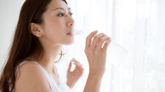Sai lầm tai hại khi uống nước gây nguy hại sức khỏe