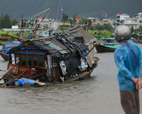 Hải Phòng, Quảng Ninh xác xơ sau bão số 3