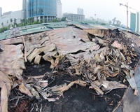 Khung cảnh tan hoang sau vụ cháy dữ dội dưới tòa Keangnam
