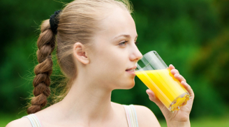 Lý do bạn thực sự nên uống nước cam mỗi sáng?