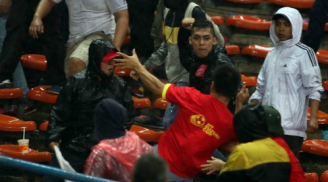AFF Cup 2014: AFC điều tra vụ CĐV Malaysia tấn công CĐV VN
