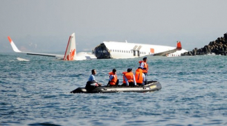 Những tai nạn kinh hoàng ở vùng biển nơi QZ8501 mất tích