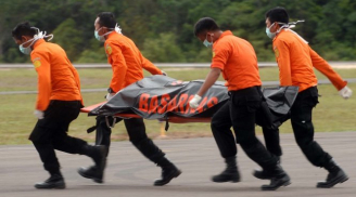 Tìm được máy bay QZ8501 nhờ hành khách quên tắt điện thoại