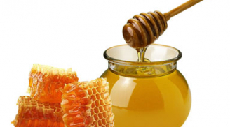 Mặt nạ khắc phục da khô nhanh chóng với mật ong