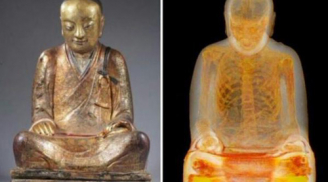 Kinh hãi phát hiện xác ướp bên trong tượng Phật 1.000 tuổi