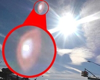 Người dân Mỹ hốt hoảng khi nhìn thấy UFO trên bầu trời