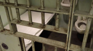 Trại giam phải thả tù nhân vì… hết thức ăn