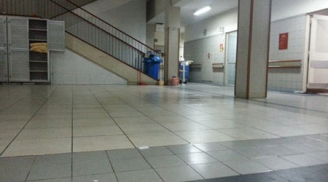 Nam bệnh nhân nhảy lầu tự tử tại Bệnh viện Bạch Mai