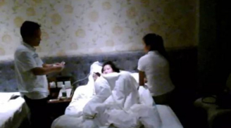 'Mây mưa' với hai nữ sinh trong khách sạn, cán bộ bị cách chức