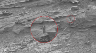Hình ảnh mỹ nhân ngực trần trên sao Hỏa gây bão mạng