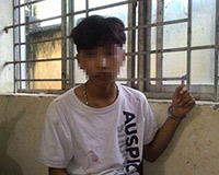 Kinh hoàng: Bé trai 15 tuổi đâm liên tiếp 2 người tại quán cà phê