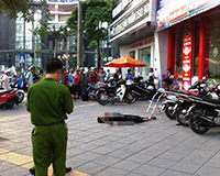 Kinh hoàng: Đấm gái mại dâm gãy răng, “khách mua hoa” bị đâm chết