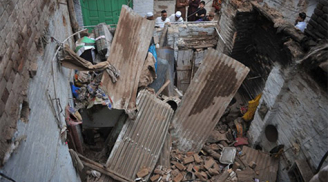 Động đất ở Nam Á: Hàng chục người bị chết vì hoảng loạn