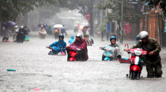 Mưa lớn 2 ngày cuối tuần, Hà Nội có nguy cơ ngập lụt